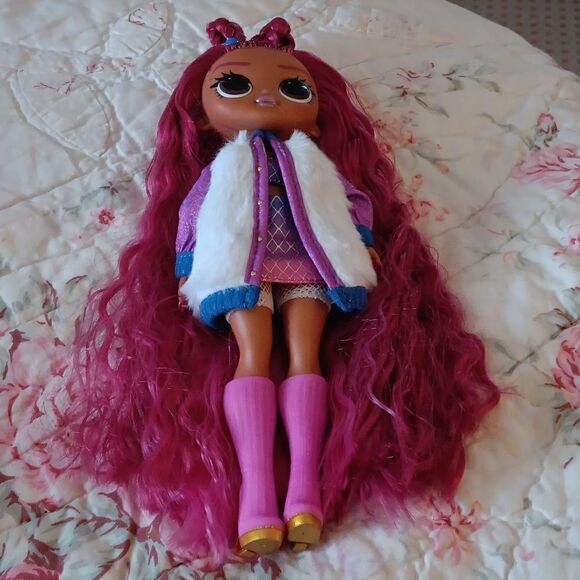 Lol Doll  - Picture 1 of 3